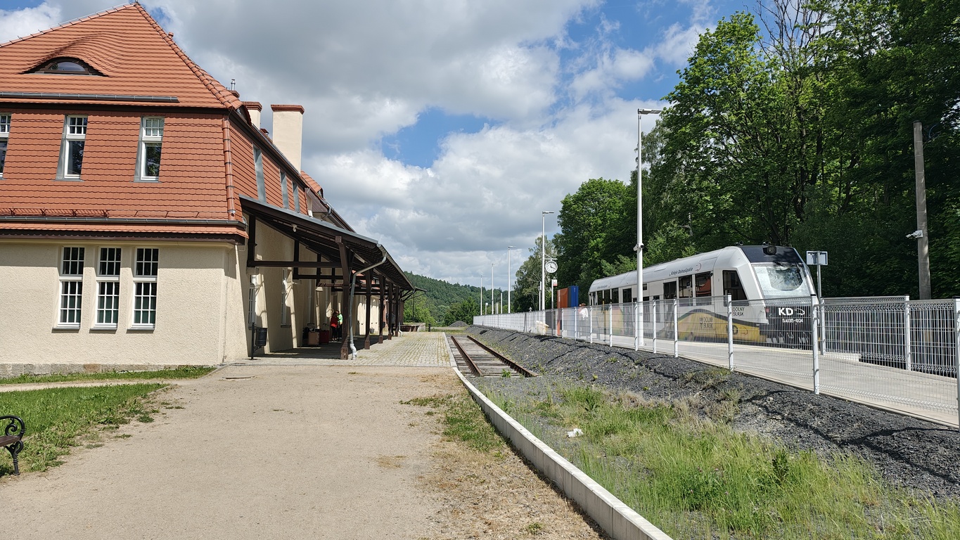 dworzec swieradow